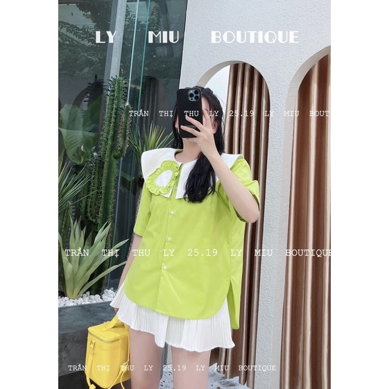 Sét áo sơ mi xanh lá + chân váy xếp li trắng