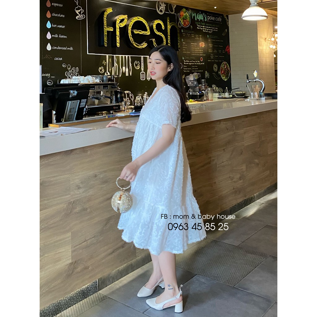 Đầm bầu đi tiệc ren nhung đuôi cá Velvet Dress