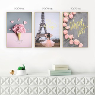 Bộ 3 tranh dán tường cô gái và hoa hồng đáng yêu VIP 06pc - Kích thước 40 x 60 cm