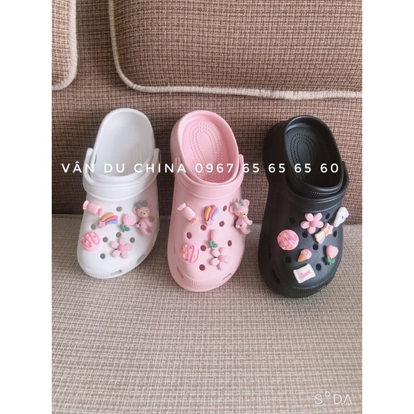Set sticker, jibbitz, charm gấu Hello Bear gắn dép cross, gắn sục cross