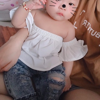 Set quần áo của b khanh nguyen