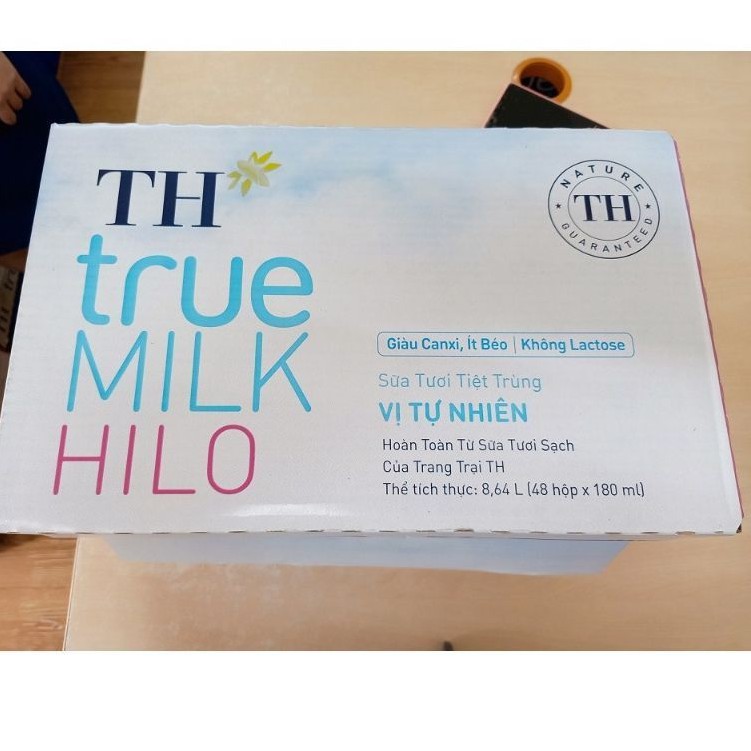 Thùng 48 hộp 180ml Sữa tươi tiệt trùng vị tự nhiên TH TRUE MILK HILO