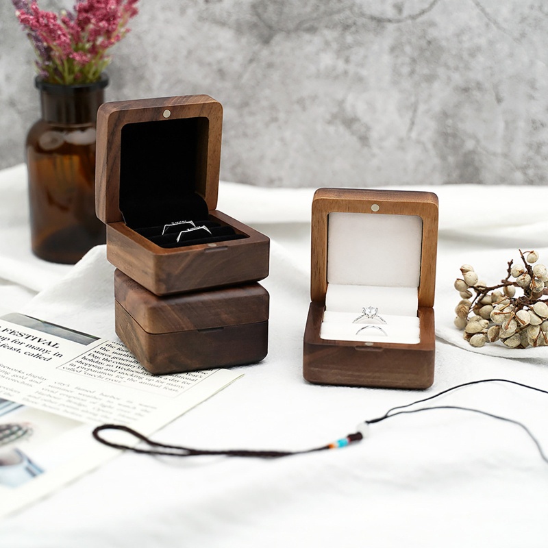 Hộp Đựng Trang Sức Bằng Gỗ Nhỏ Gọn Tiện Dụng