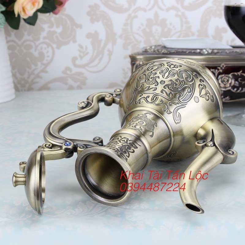 Bộ bình rượu song Long tranh châu và 2 ly bằng đồng kiểu cổ