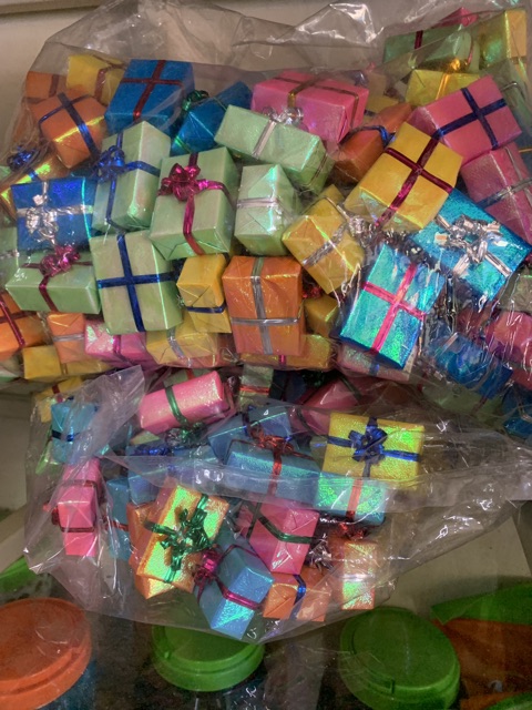 Kẹo hộp quà NOEL--500g - date mới