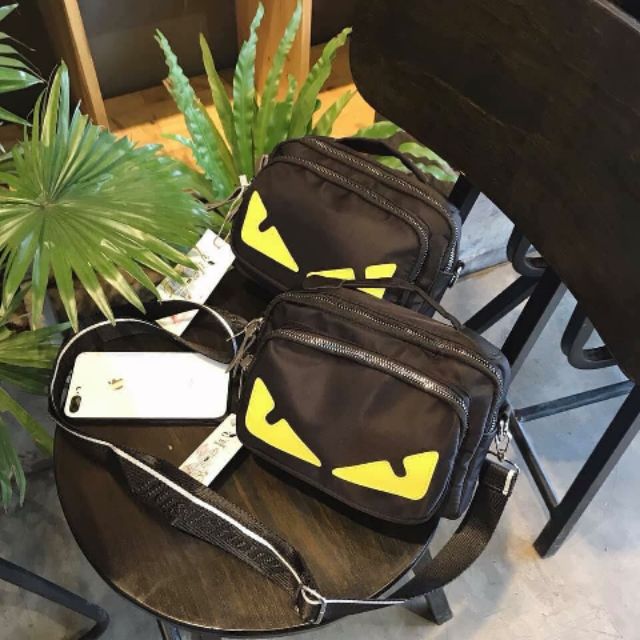 Túi vải đeo chéo