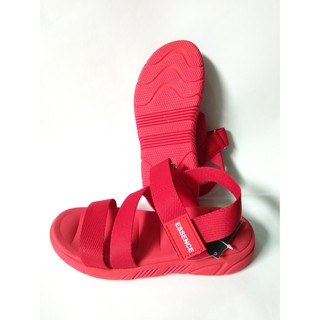 Xăng Đan Essence Đỏ - nâng niu bàn chân người Việt