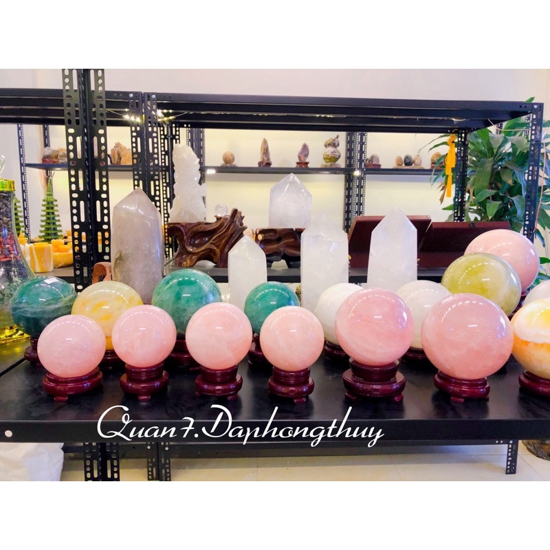 Quả Bi Cầu Màu Hồng Đá Tự Nhiên Phong Thuỷ