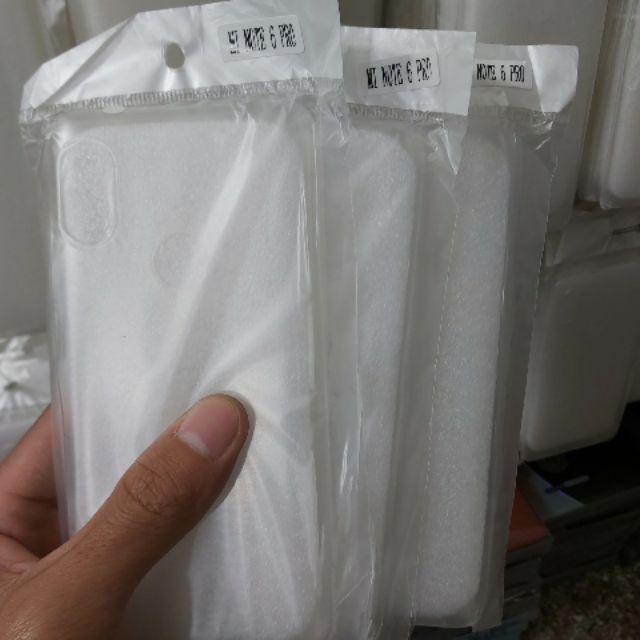 Bộ 3 chiếc ốp dẻo xiaomi redmi note 6 pro silicon trong suốt (loại tốt)