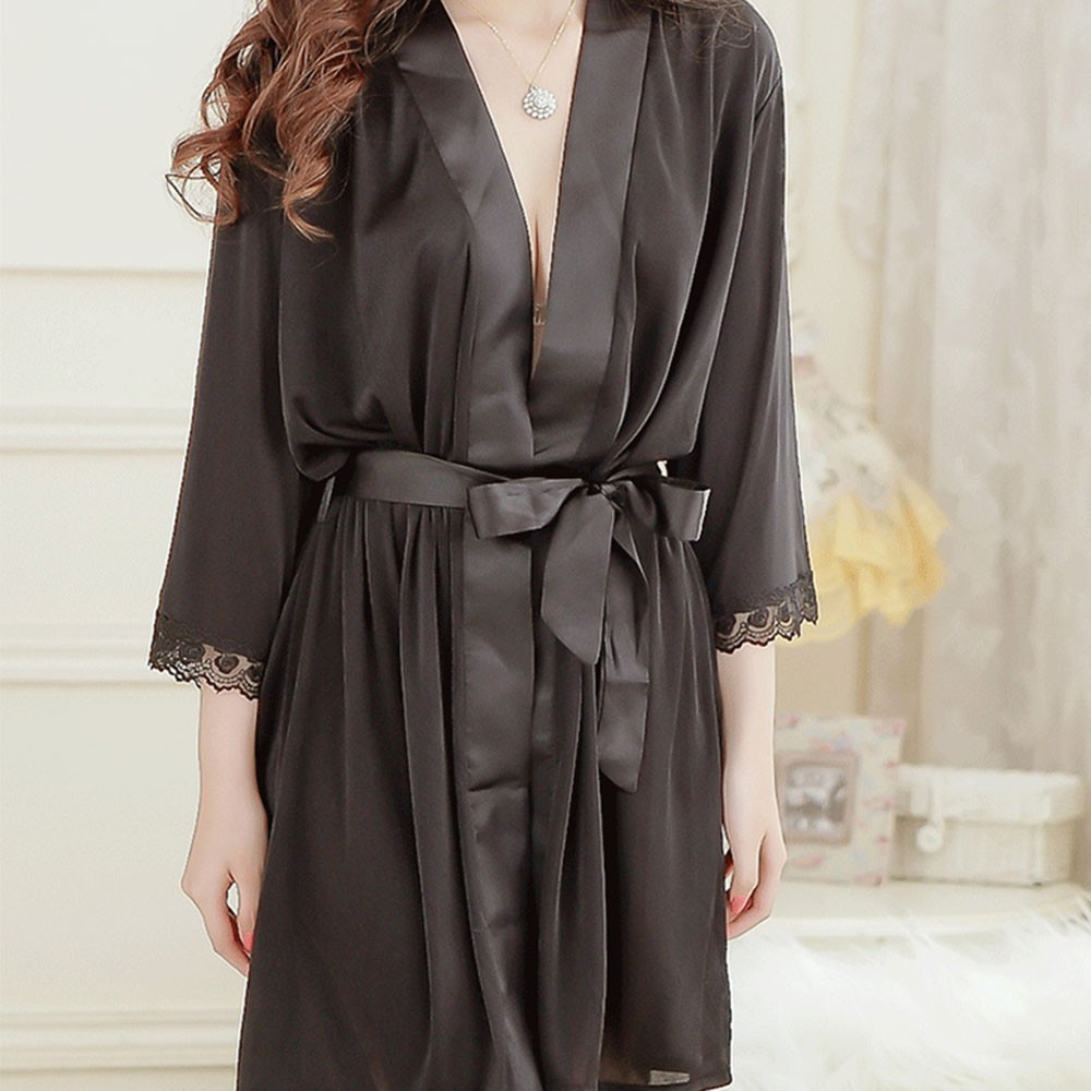 Áo ngủ ren cổ chữ V màu đen cho nữ