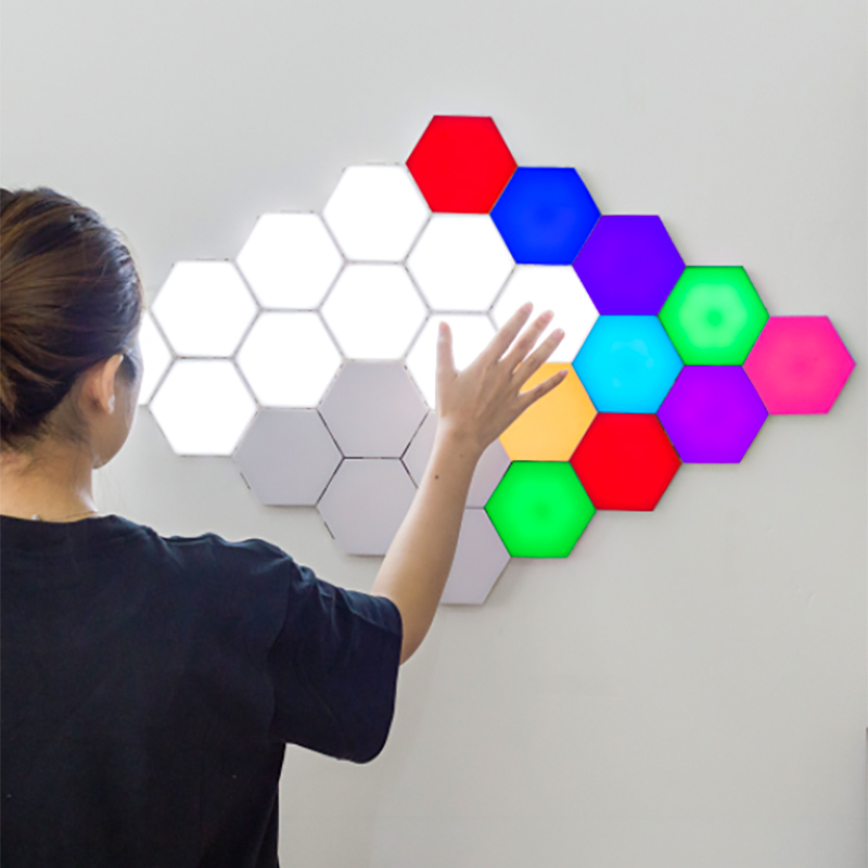 Đèn Led Hình Lục Giác Cảm Ứng Gắn Tường SENSOR
