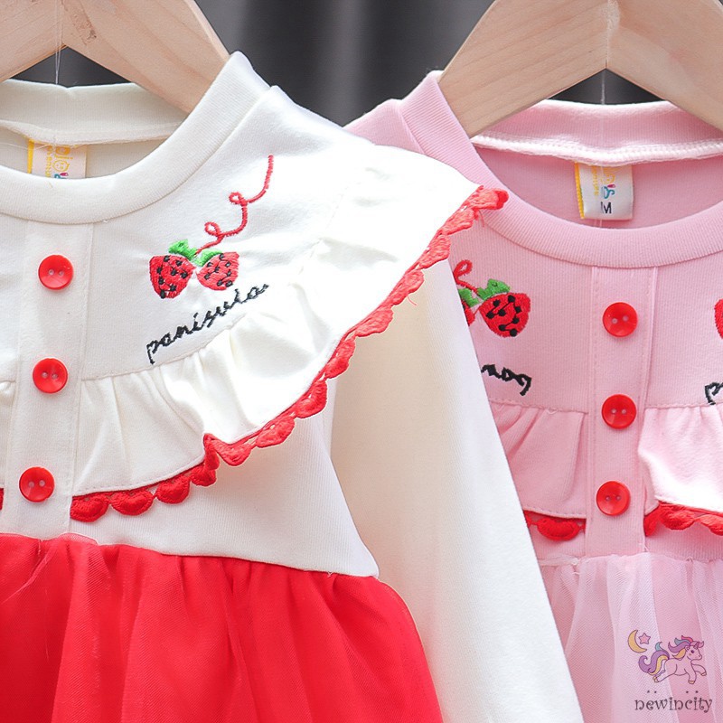 Đầm Dài Tay Thêu Hình Quả Dâu Dễ Thương Cho Bé