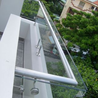 Tay cong bắt kính sus304