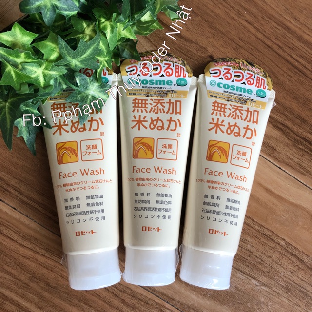Sữa rửa mặt cám gạo Rosette Nhật Bản