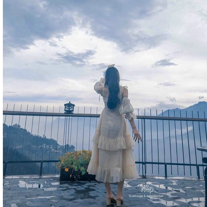 Đầm Nơ Cúp Ngực Viền Bèo Trễ Vai | BigBuy360 - bigbuy360.vn