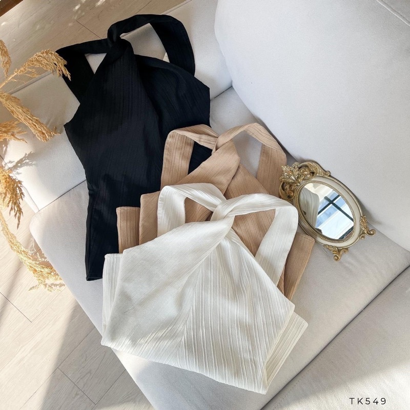 Áo nữ ôm cổ yếm xoắn form dài 3 màu đen, trắng, nude size S,M Np shop
