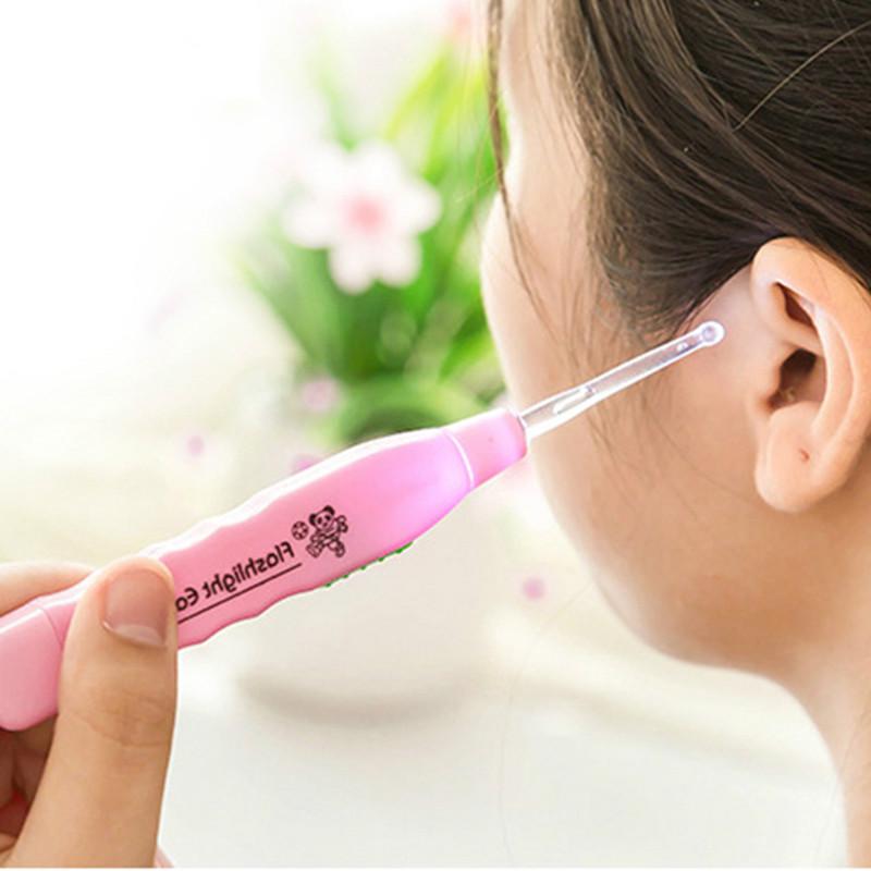 Dụng Cụ Vệ Sinh Tai Có Đèn Led An Toàn Cho Bé