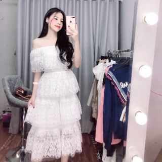 Váy xoè trắng công chúa xếp tầng