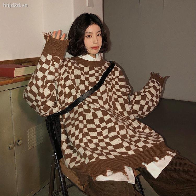 Áo len cổ tròn họa tiết kẻ sọc phối tua rua phong cách Hàn Quốc thời trang thu đông mới cho nữ | BigBuy360 - bigbuy360.vn