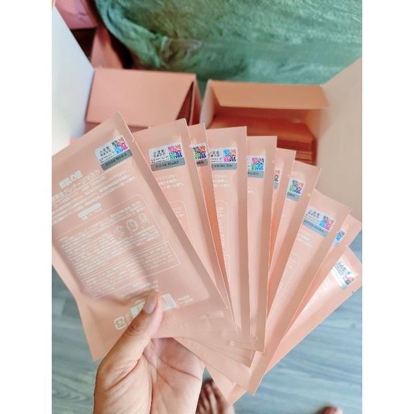 Mặt nạ nhau thai cừu (hộp 50 miếng)