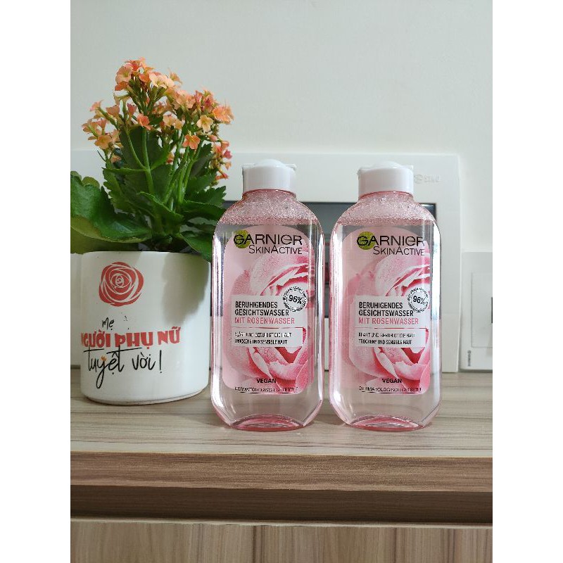 Nước hoa hồng Garnier Đức
