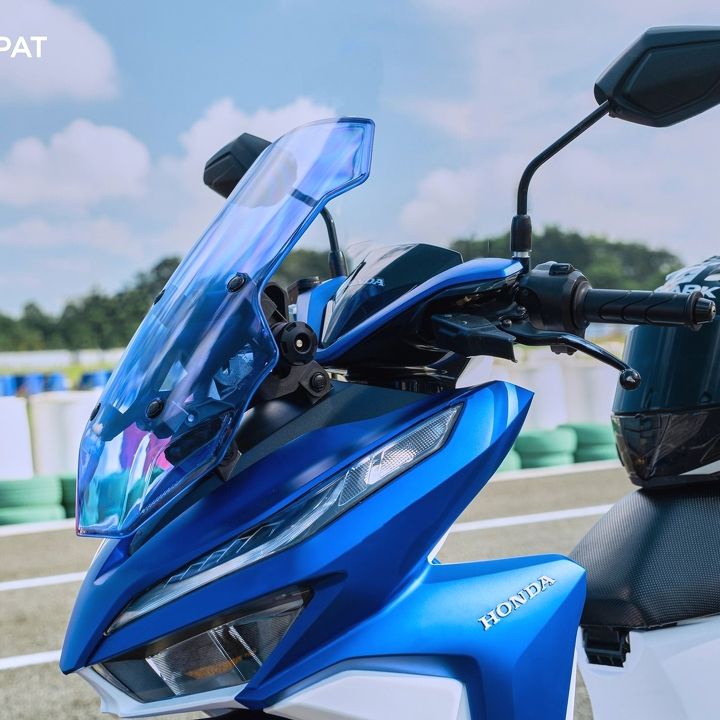 Kính Chắn Gió Vario Click 2018 2022 zhi.pat