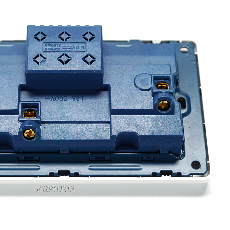 Ổ Cắm Điện Gắn Tường Có 1 Cổng Usb | BigBuy360 - bigbuy360.vn