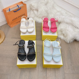 Sandal xuồng đế cói