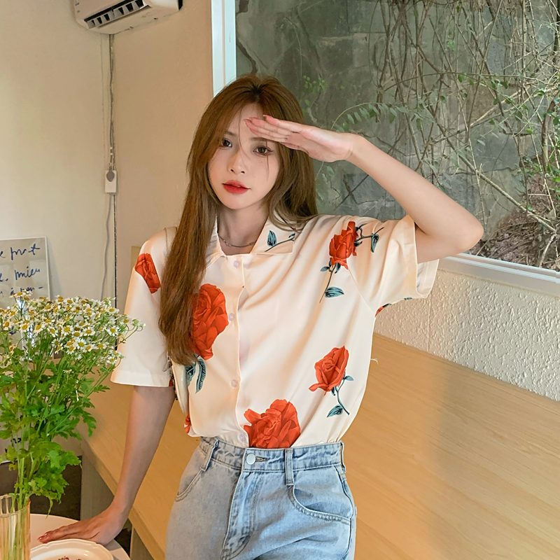 Áo sơ mi nữ ngắn tay in họa tiết hoa phong cách thời trang Hàn Quốc