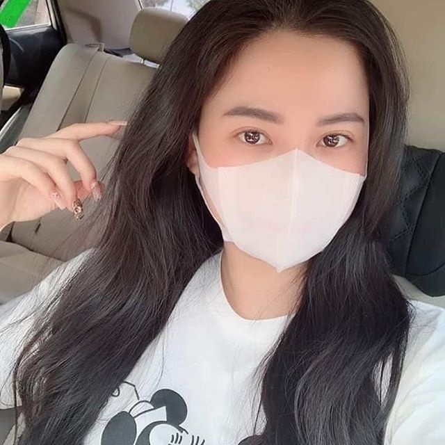 Khẩu trang 3D mask UNICHAM , với thiết kế thông minh, công nghệ NHẬT BẢN, dây đeo co giãn, ôm sát mặt