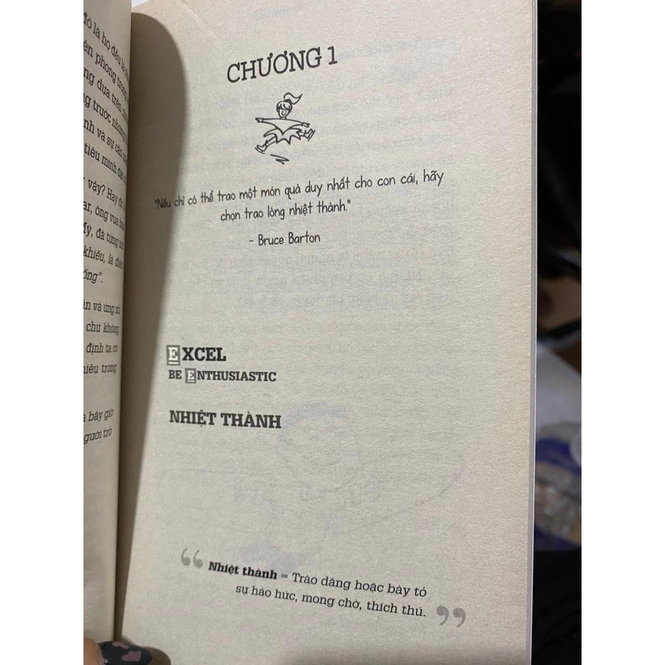 Sách - tại sao cần vượt trội ( First News )
