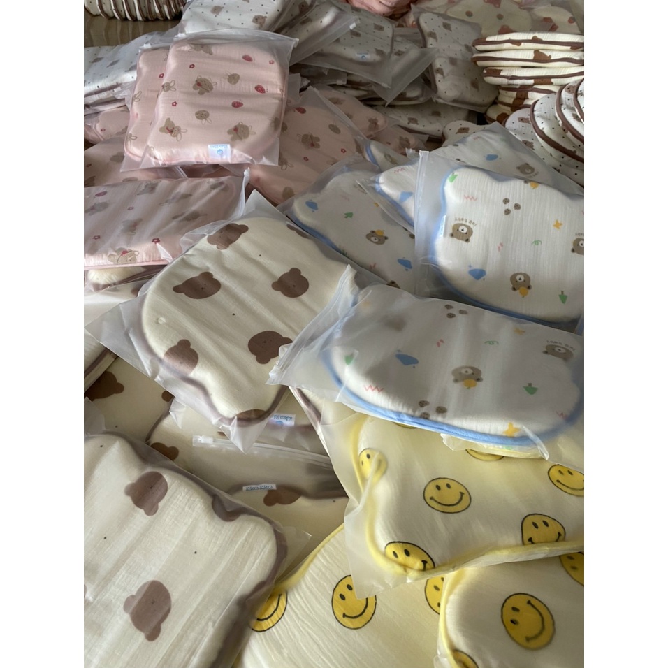 Gối lõm hình gấu cho bé sơ sinh chống bẹp đầu