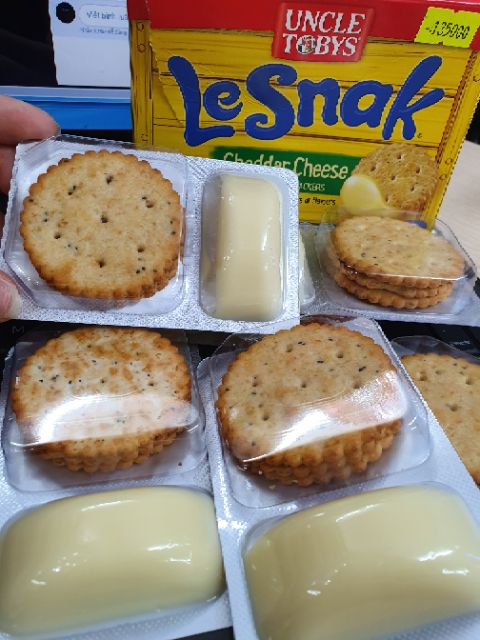 Bánh Chấm Bơ Le Snack ( Hàng Úc Xách Tay)