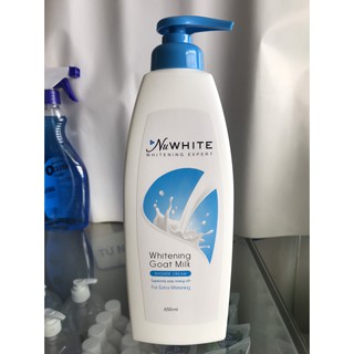 Sữa tắm NuWhite 650ml tinh chất Sữa Dê