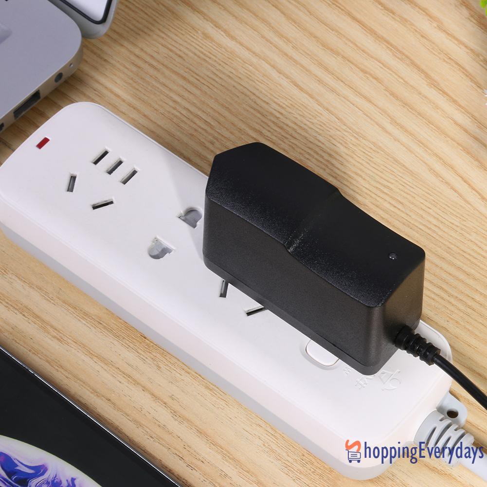 【sv】 8.4V 1A 18650 Lithium Battery Charger DC5.5mm Plug Power Adapter Charger