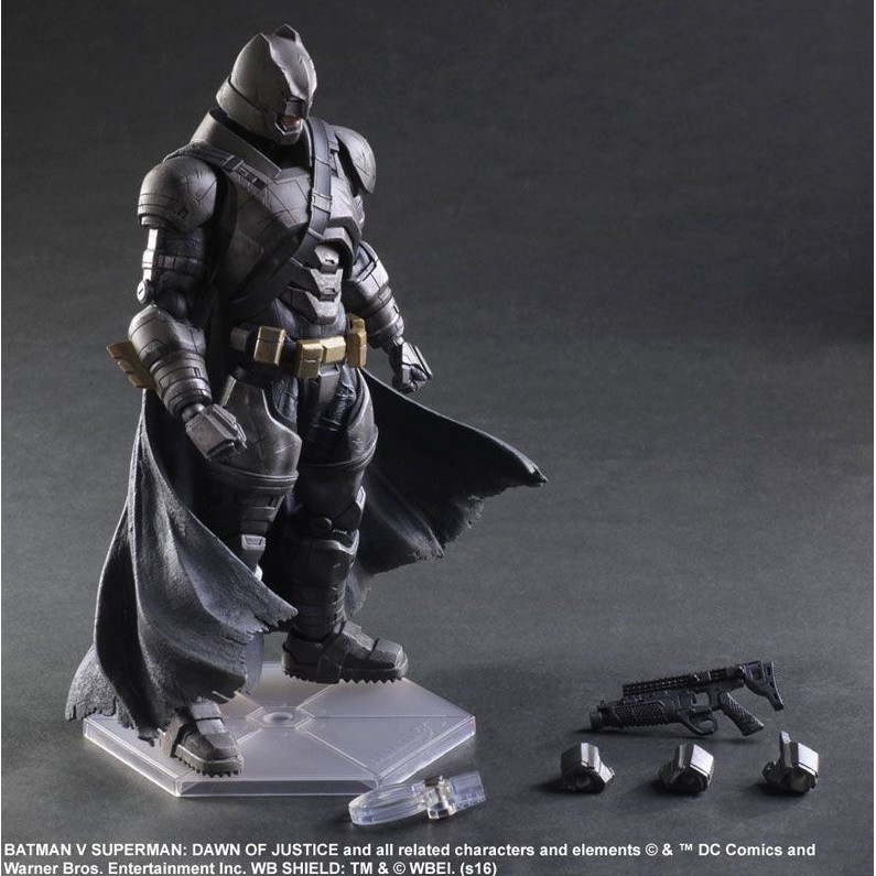 Mô hình Play Arts DC Armored Batman ver BvS - PAK