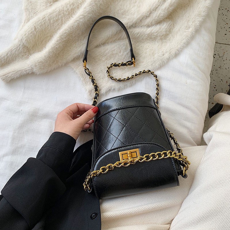 Túi xách cá tính