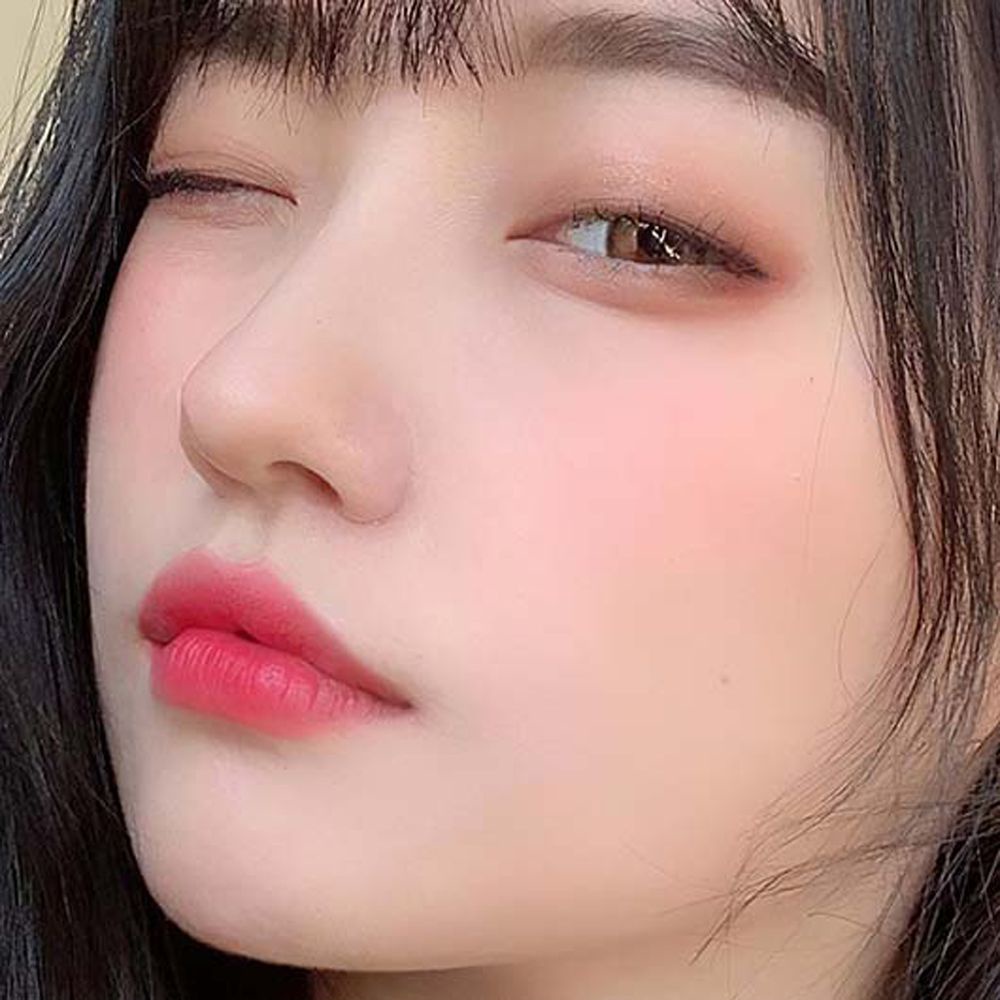 [Hàng mới về] Cọ trang điểm má hồng đầu phẳng cán gỗ màu đen chuyên nghiệp cho nữ