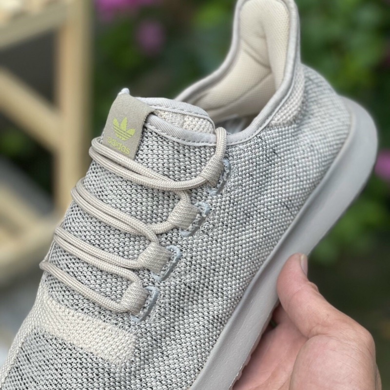 Giày Tubular Knit vàng cát