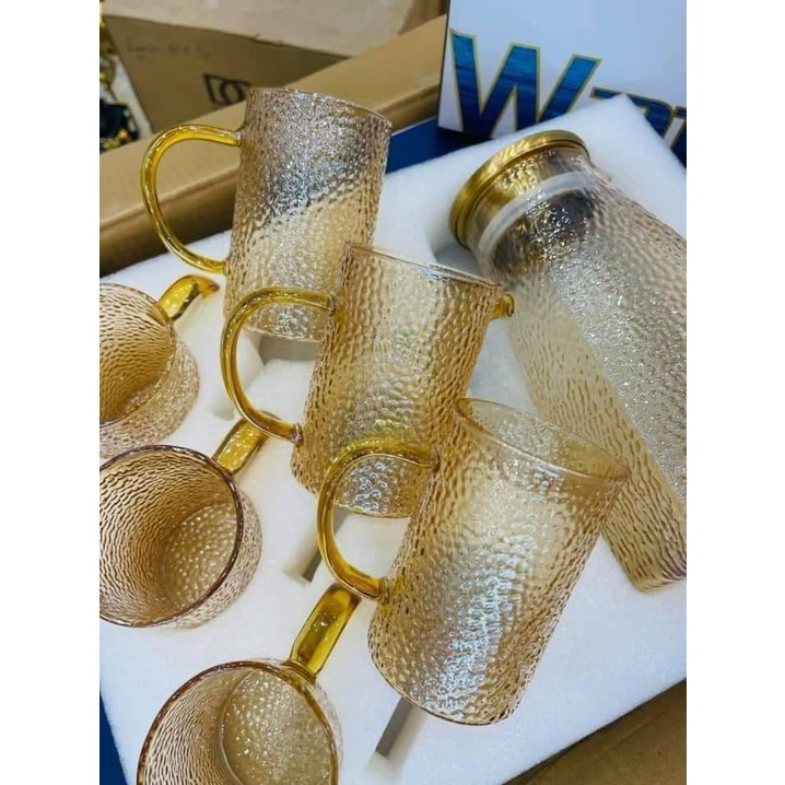 Bộ bình đáy vuông 6 cốc thủy tinh chịu nhiệt màu hổ phách  vân sần cao cấp