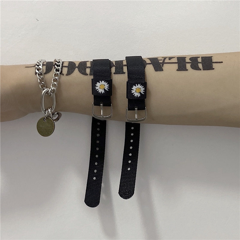 Vòng tay in chữ và họa tiết hoa cúc phong cách Hàn Quốc cho nam và nữ 23278