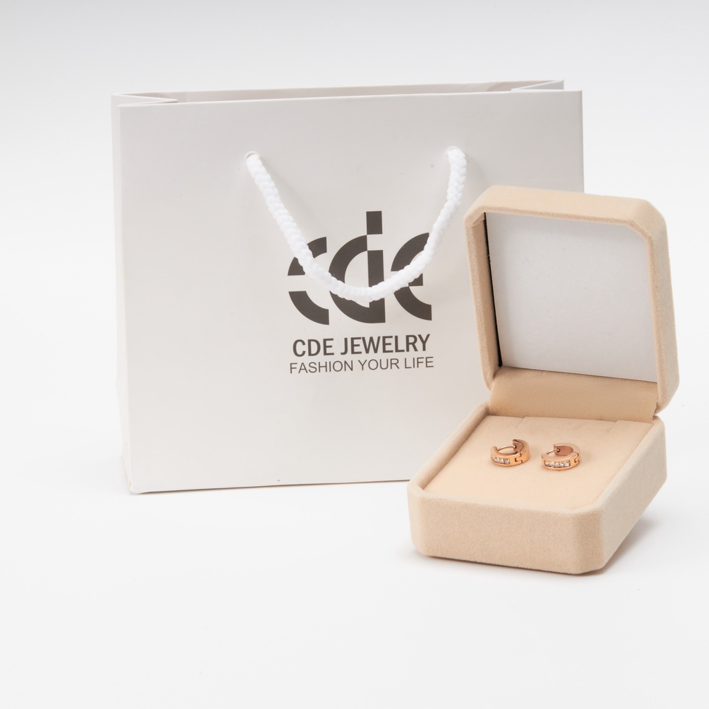 Khuyên tai nữ CDE Diamond Buckle Earrings CDE3014RG