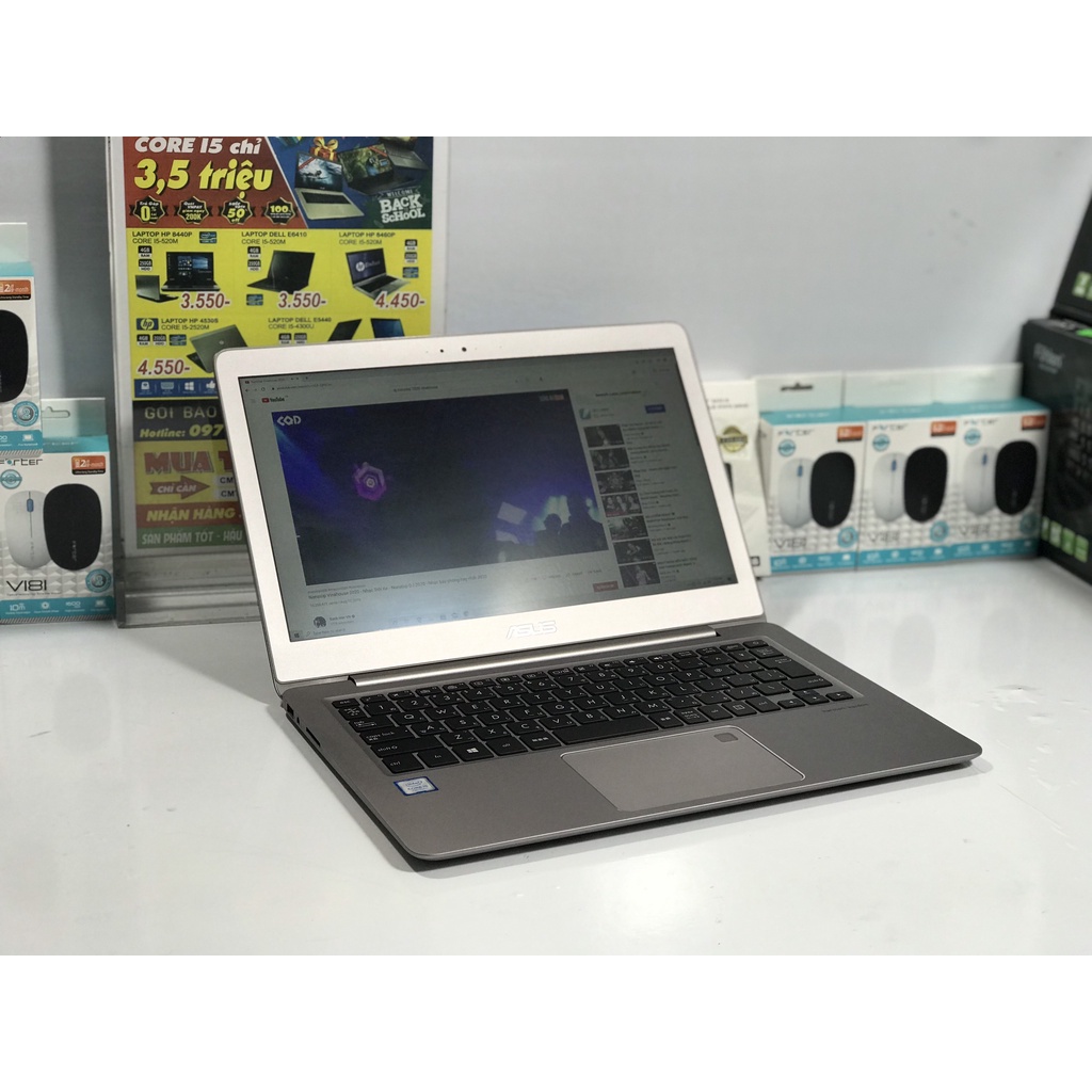 Laptop Asus UX330u ( Core i5 7200u/Ram 8G/SSD 128G/14.0 inh Full HD Cân Nặng 1.2Kg )