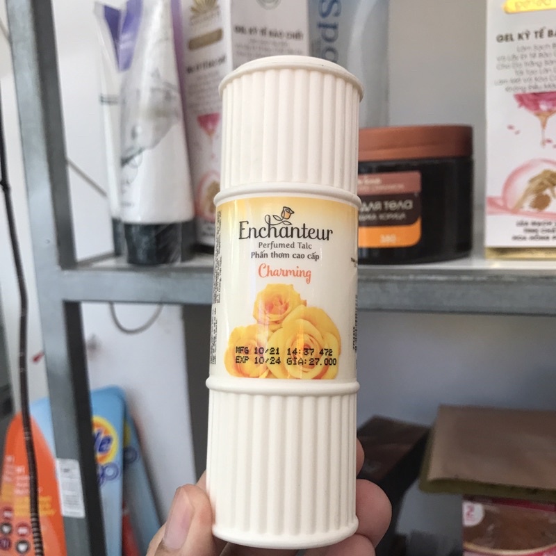 Phấn thơm cao cấp hương Charming