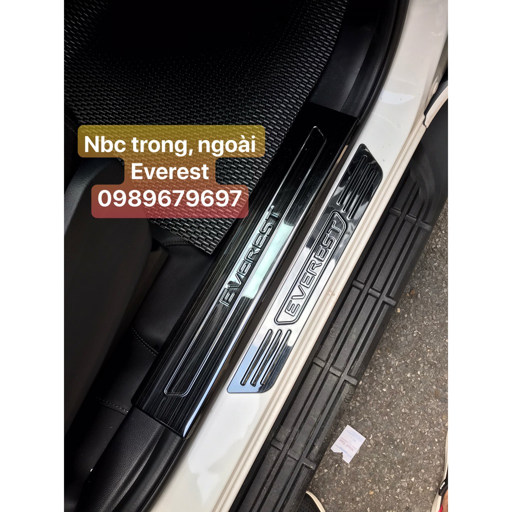 Ốp bậc cửa xe Ford Everest 2016-2023, Nẹp bước chân Everest ,Chất liệu hợp kim Titan cao cấp