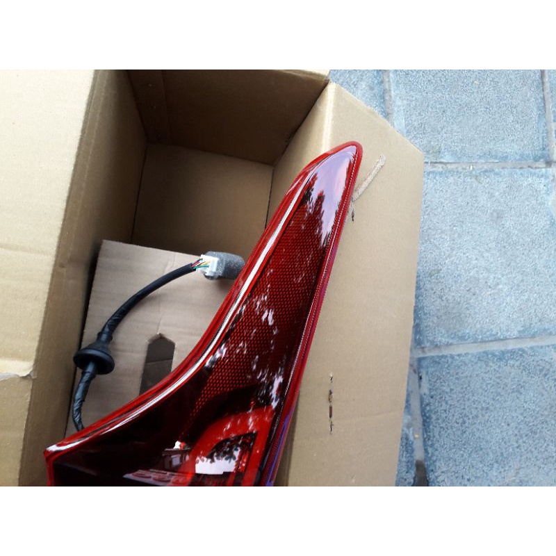 Đèn hậu mảnh ngoài có led Hyundai Accent 2021-2022