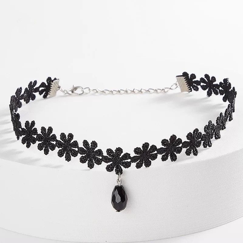 dây chuyền choker dành cho nữ cá tính