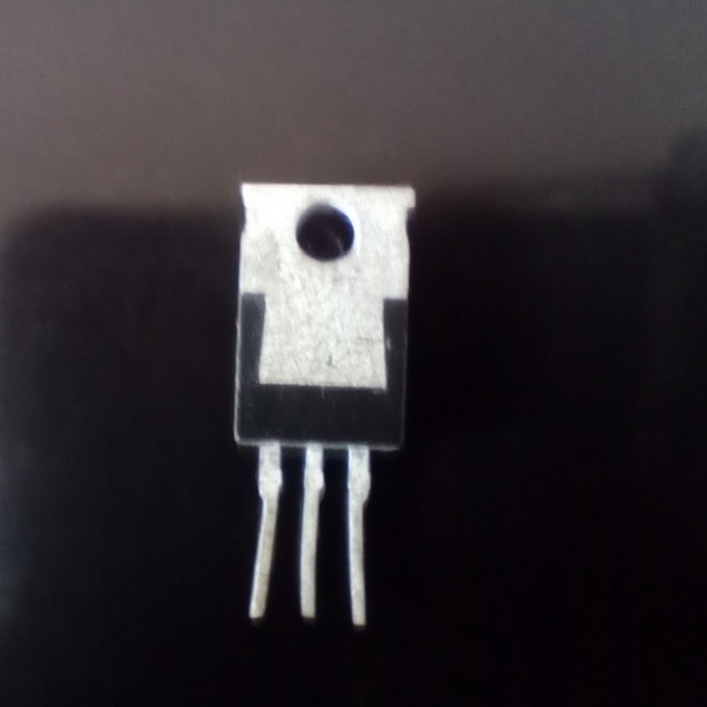 Thyristor BT136-600D BT136-600E tháo máy