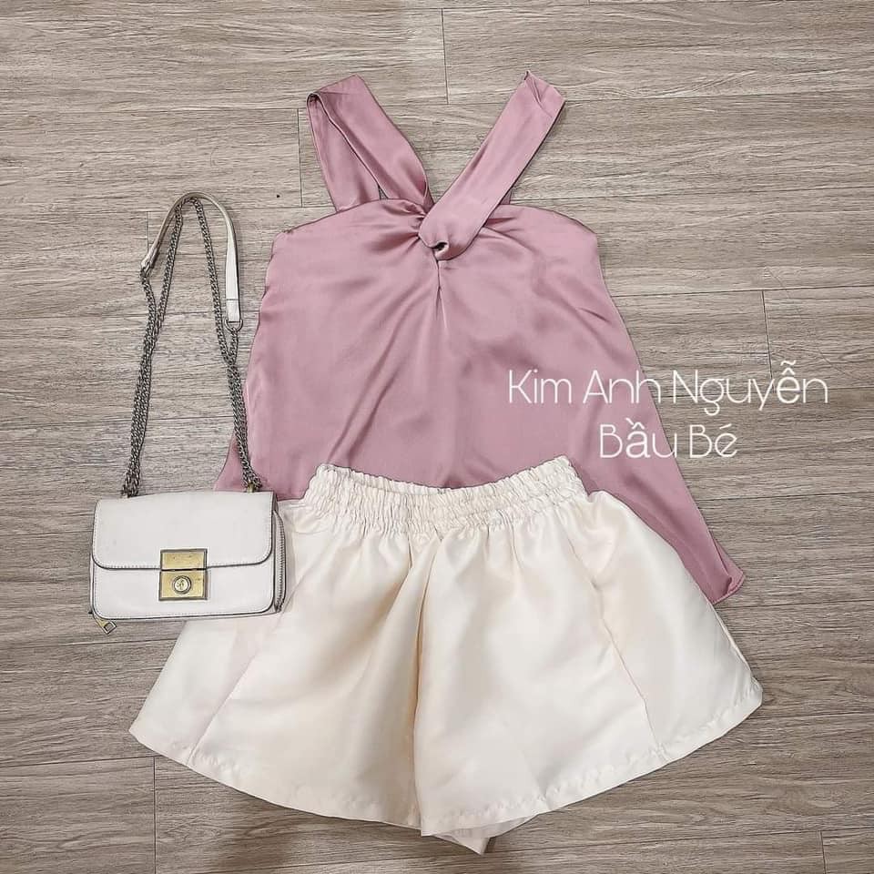 Sét Áo lụa Cổ Chéo Mix Quần Sooc Tacta