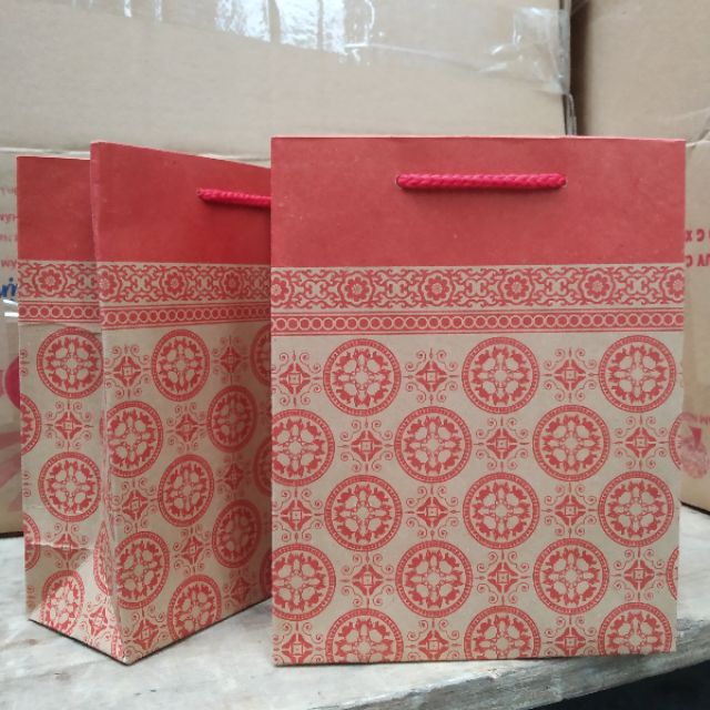 Combo 100c túi quà tặng số 6 túi giấy đựng quà [ Freeship ] | BigBuy360 - bigbuy360.vn